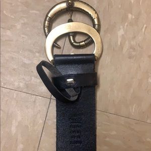 Gucci belt size 30-34